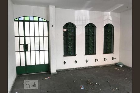 Casa à venda com 140m², 3 quartos e 1 vaga Casa à venda com 140m², 3 quartos e 1 vagaGaragem