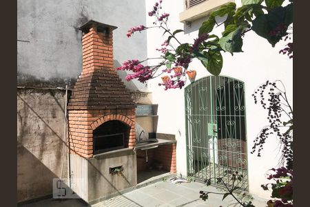 Casa à venda com 140m², 3 quartos e 1 vaga Casa à venda com 140m², 3 quartos e 1 vagaChurrasqueira