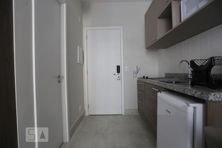 Cozinha de kitnet/studio para alugar com 1 quarto, 21m² em Centro, São Paulo