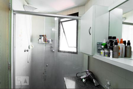 Banheiro de apartamento à venda com 1 quarto, 60m² em Santa Cecília, São Paulo