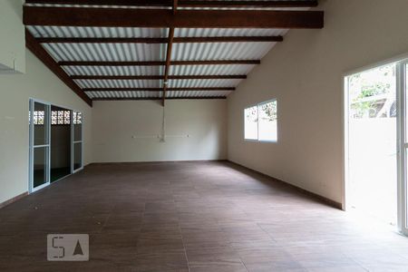 Casa à venda com 350m², 7 quartos e sem vagaSalão