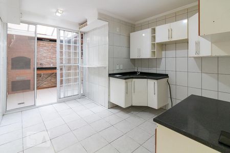 Cozinha de casa de condomínio para alugar com 2 quartos, 70m² em Jardim Flor do Campo, Guarulhos