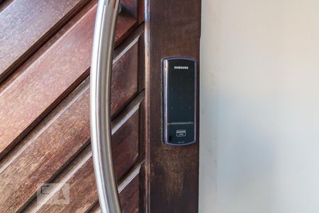 Sala - fechadura digital de casa de condomínio para alugar com 2 quartos, 70m² em Jardim Flor do Campo, Guarulhos