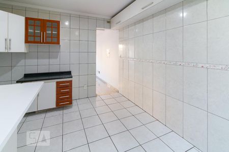 Cozinha de casa de condomínio para alugar com 2 quartos, 70m² em Jardim Flor do Campo, Guarulhos