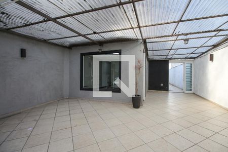 Casa à venda com 200m², 3 quartos e 3 vagasGaragem