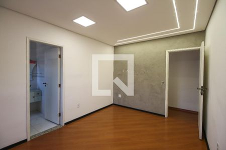 Casa à venda com 200m², 3 quartos e 3 vagasQuarto 3 - Suíte