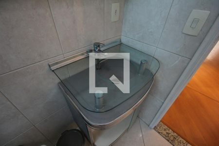 Casa à venda com 200m², 3 quartos e 3 vagasBanheiro da Suíte 3