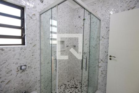 Casa à venda com 200m², 3 quartos e 3 vagasBanheiro da Suíte 1