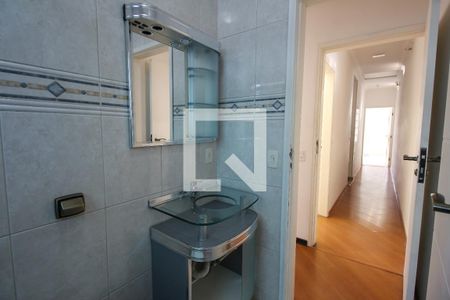 Casa à venda com 200m², 3 quartos e 3 vagasBanheiro da Suíte 3