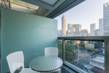 Sacada de kitnet/studio para alugar com 1 quarto, 30m² em República, São Paulo