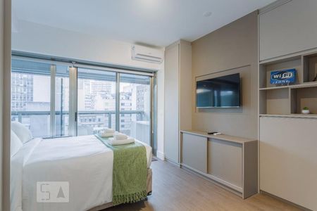 Sala/Dormitório de kitnet/studio para alugar com 1 quarto, 30m² em República, São Paulo