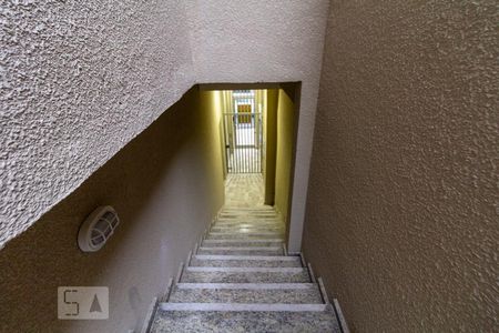 Entrada de apartamento para alugar com 1 quarto, 29m² em Jaguaribe, Osasco