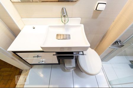 Apartamento à venda com 70m², 2 quartos e sem vagaBanheiro