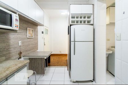 Apartamento à venda com 70m², 2 quartos e sem vagaCozinha