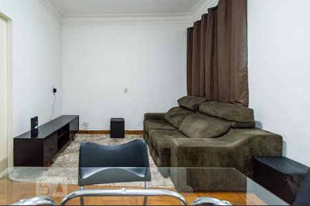 Apartamento à venda com 70m², 2 quartos e sem vagaSala