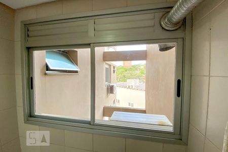 Apartamento à venda com 125m², 2 quartos e 2 vagas Apartamento à venda com 125m², 2 quartos e 2 vagas lavanderia