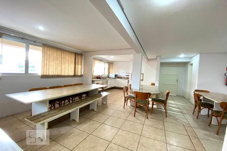 Apartamento à venda com 125m², 2 quartos e 2 vagas Apartamento à venda com 125m², 2 quartos e 2 vagasÁrea comum - Salão de festas