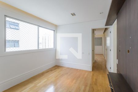 Sala de TV de apartamento à venda com 3 quartos, 145m² em Indianópolis, São Paulo