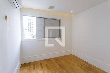 Quarto 1 de apartamento à venda com 3 quartos, 145m² em Indianópolis, São Paulo