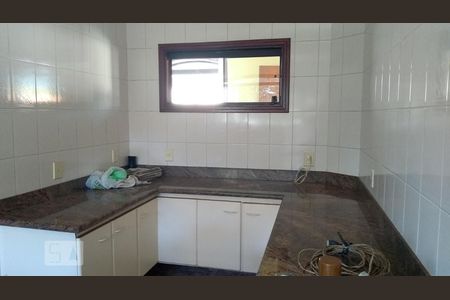 cozinha de casa para alugar com 3 quartos, 210m² em Vila Marieta, Campinas