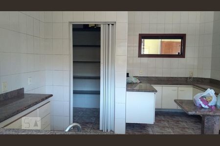 cozinha de casa para alugar com 3 quartos, 210m² em Vila Marieta, Campinas
