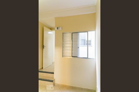 Quarto/Sala de kitnet/studio para alugar com 1 quarto, 25m² em Vila Monumento, São Paulo