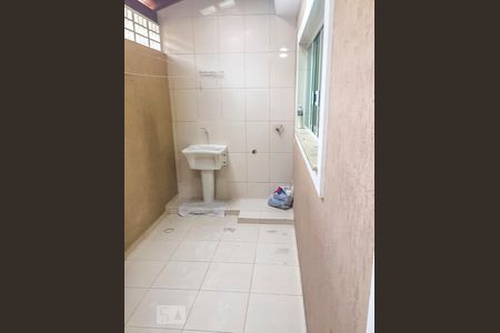 Área de Serviço de casa para alugar com 2 quartos, 140m² em Campestre, Santo André