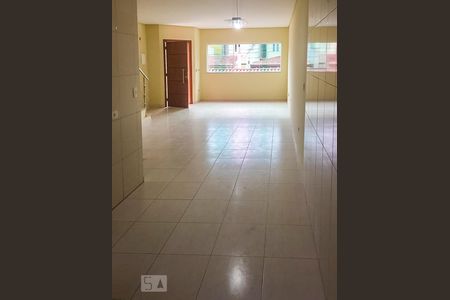 Sala de casa para alugar com 2 quartos, 140m² em Campestre, Santo André