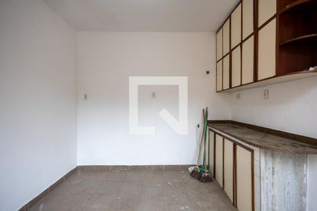 Casa à venda com 175m², 4 quartos e sem vaga Casa à venda com 175m², 4 quartos e sem vagaÁrea de Serviço