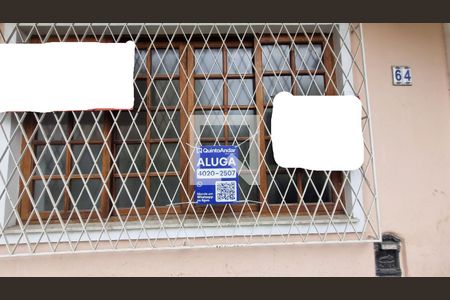 Casa à venda com 175m², 4 quartos e sem vaga Casa à venda com 175m², 4 quartos e sem vagaFachada Placa