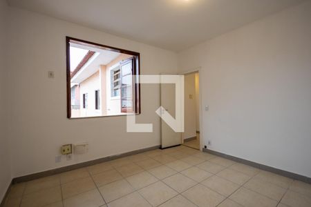 Casa à venda com 175m², 4 quartos e sem vaga Casa à venda com 175m², 4 quartos e sem vagaQuarto 3