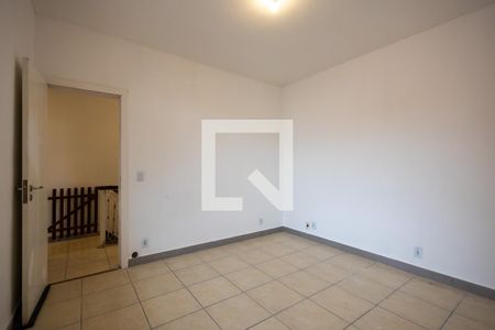 Casa à venda com 175m², 4 quartos e sem vaga Casa à venda com 175m², 4 quartos e sem vagaQuarto 3