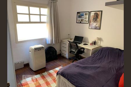 Casa à venda com 229m², 4 quartos e 4 vagasQuarto 3