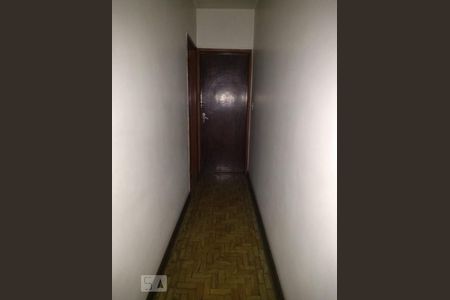 Casa à venda com 163m², 4 quartos e sem vaga Casa à venda com 163m², 4 quartos e sem vagacorredor