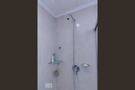 Apartamento à venda com 210m², 4 quartos e 2 vagas Apartamento à venda com 210m², 4 quartos e 2 vagasBanheiro Suíte