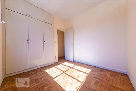 Quarto 3 de apartamento para alugar com 3 quartos, 70m² em Padre Eustáquio, Belo Horizonte