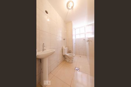 Banheiro de apartamento para alugar com 3 quartos, 70m² em Padre Eustáquio, Belo Horizonte