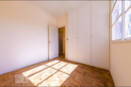 Quarto 2 de apartamento para alugar com 3 quartos, 70m² em Padre Eustáquio, Belo Horizonte