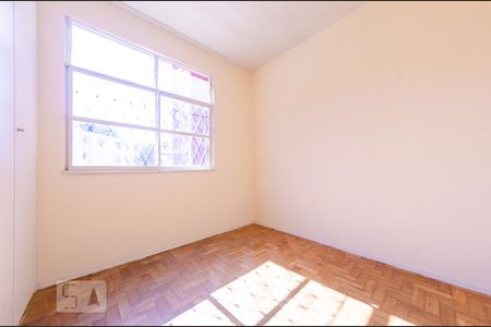 Quarto 2 de apartamento para alugar com 3 quartos, 70m² em Padre Eustáquio, Belo Horizonte