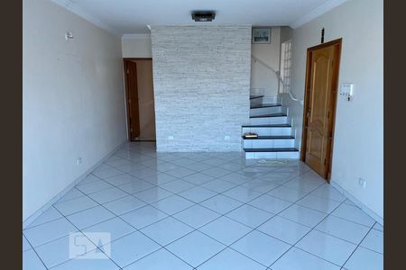 Sala de casa para alugar com 3 quartos, 241m² em Parque Monte Alegre, Taboão da Serra
