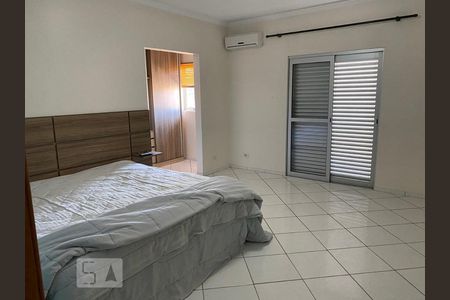 Quarto 3 - Suíte de casa para alugar com 3 quartos, 241m² em Parque Monte Alegre, Taboão da Serra