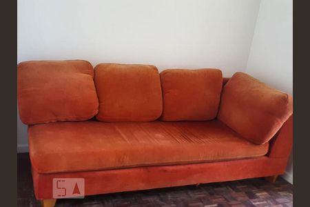 Sala de apartamento para alugar com 1 quarto, 32m² em Azenha, Porto Alegre