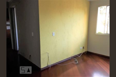 Sala de apartamento para alugar com 2 quartos, 58m² em Vila Amélia, São Paulo
