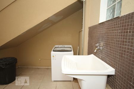 Área de serviço de kitnet/studio para alugar com 1 quarto, 15m² em Vila Monumento, São Paulo