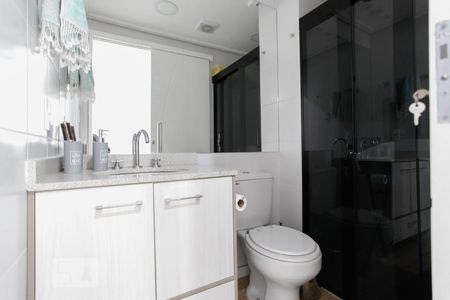 Apartamento à venda com 90m², 2 quartos e 2 vagasBanheiro Social