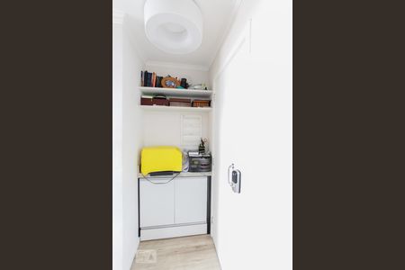 Apartamento à venda com 90m², 2 quartos e 2 vagasEntrada