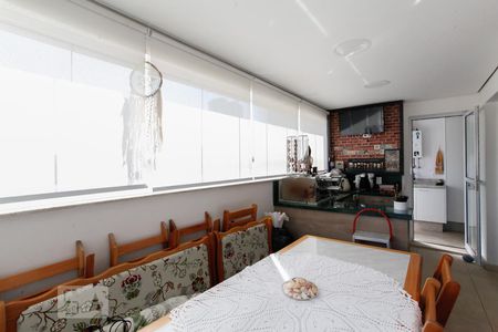 Apartamento à venda com 90m², 2 quartos e 2 vagasVaranda Gourmet