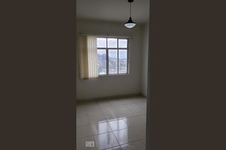 Quarto de apartamento para alugar com 1 quarto, 50m² em Centro, Rio de Janeiro