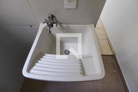 Apartamento à venda com 32m², 1 quarto e sem vagaÁrea de Serviço