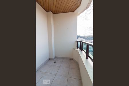 Apartamento à venda com 170m², 3 quartos e 2 vagasVaranda quarto 3 suíte